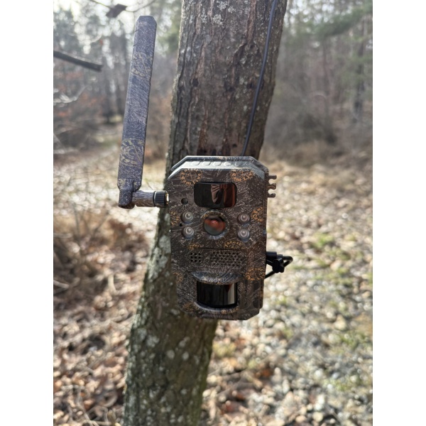 ForestCamLive F8Gps